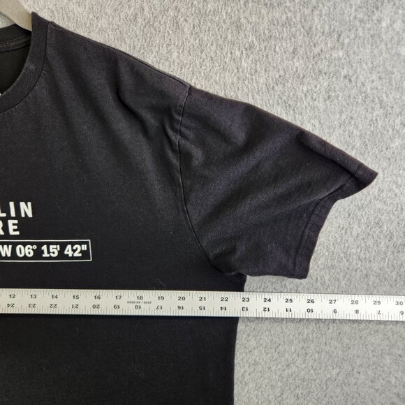 The North Face Shirt Mens L Dublin Ireland Store Irish Backpacking Overlanding - Picture 8 of 11